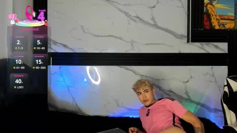 Snapshot of saimonvela chatting on 01/14/26, 10:10 Juan online show from 01/14/26, 10:10