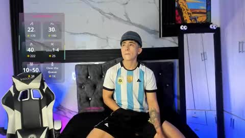 Snapshot of saimonvela chatting on 02/22/26, 09:52 Juan online show from 02/22/26, 09:52