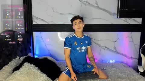 Snapshot of saimonvela chatting on 03/21/26, 05:56 Juan online show from 03/21/26, 05:56