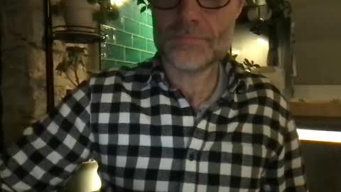 Snapshot of saint009 chatting on 04/15/26, 08:20 saint009 online show from 04/15/26, 08:20