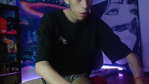 Snapshot of saint_boyy chatting on 02/22/25, 03:01 saint boy online show from 02/22/25, 03:01