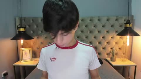 Snapshot of saintdangelo chatting on 03/31/26, 12:16 Santi online show from 03/31/26, 12:16