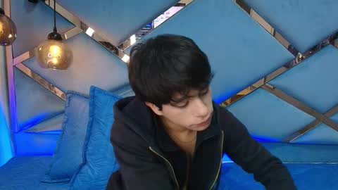 Snapshot of saintdangelo chatting on 04/06/26, 12:50 Santi online show from 04/06/26, 12:50