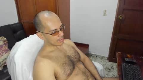 saintedy01 online show from 12/17/24, 07:37