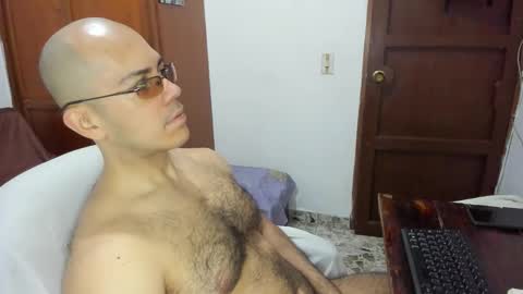 saintedy01 online show from 10/26/25, 12:33