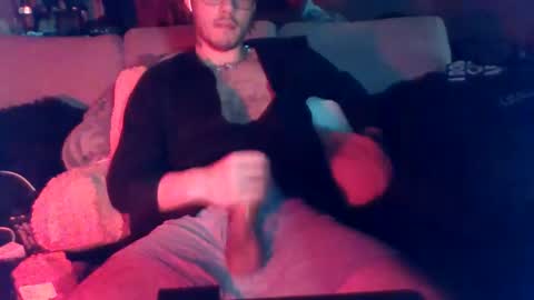 Snapshot of saintscurse chatting on 03/05/25, 07:05 Saintscurse online show from 03/05/25, 07:05