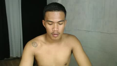 Snapshot of saj_taylor chatting on 10/17/25, 07:49 Taylor online show from 10/17/25, 07:49