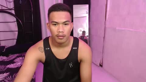 Snapshot of saj_taylor chatting on 11/04/25, 04:28 Taylor online show from 11/04/25, 04:28