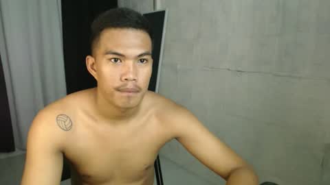 Snapshot of saj_taylor chatting on 11/11/25, 07:03 Taylor online show from 11/11/25, 07:03