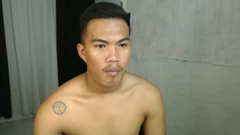 Snapshot of saj_taylor chatting on 11/13/25, 12:20 Taylor online show from 11/13/25, 12:20