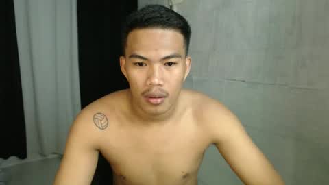 Snapshot of saj_taylor chatting on 12/19/25, 09:44 Taylor online show from 12/19/25, 09:44