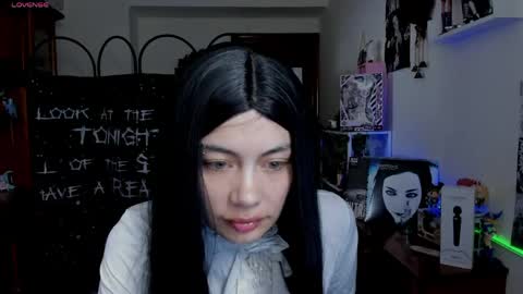 Snapshot of sakaexxx chatting on 04/23/26, 08:02 online show from 04/23/26, 08:02