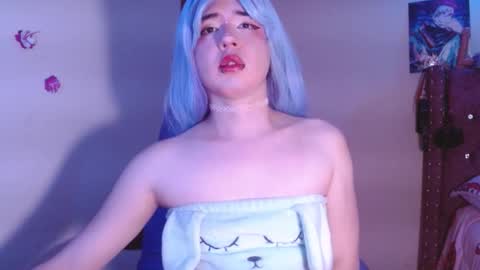 saku online show from 10/14/25, 02:40