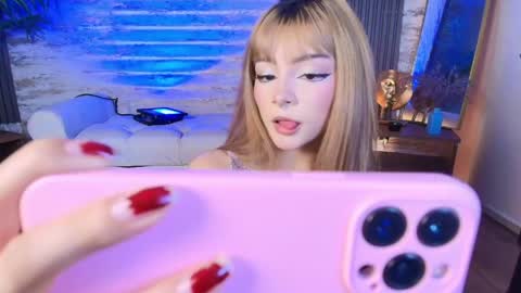 Snapshot of sakuramoss chatting on 04/11/26, 08:40 Sakura Moss online show from 04/11/26, 08:40