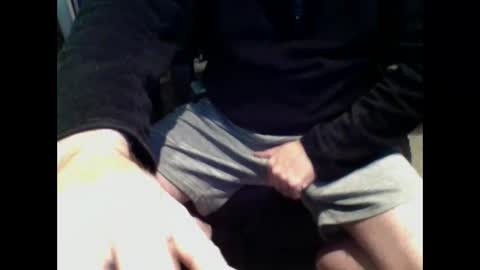 Snapshot of salamandertime chatting on 11/15/25, 05:42 Matt online show from 11/15/25, 05:42