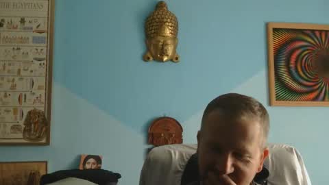 Snapshot of salaso138 chatting on 10/18/25, 03:24 salaso138 online show from 10/18/25, 03:24