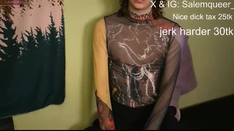 Snapshot of salemqueer_ chatting on 11/13/25, 03:27 Sam online show from 11/13/25, 03:27