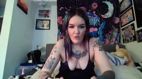 salemsslut online show from 12/30/24, 05:34