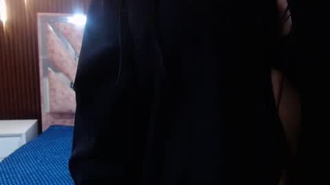 salethjonescl202 online show from 03/25/26, 08:15