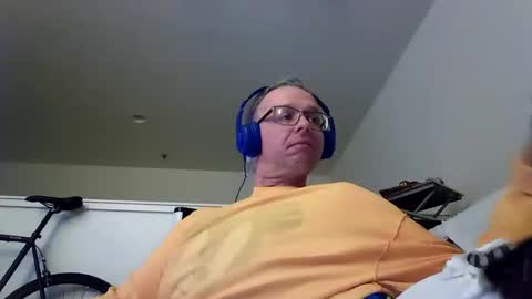 Snapshot of salis1981 chatting on 01/28/25, 04:08 salis1981 online show from 01/28/25, 04:08