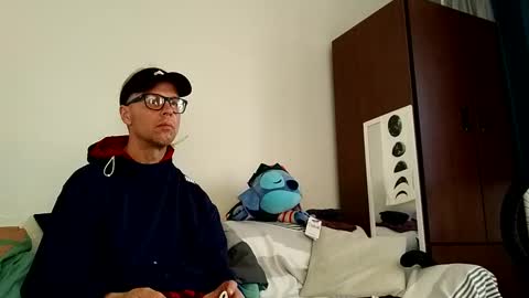 Snapshot of salis1981 chatting on 02/10/25, 12:30 salis1981 online show from 02/10/25, 12:30