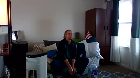 Snapshot of salis1981 chatting on 03/06/25, 06:16 salis1981 online show from 03/06/25, 06:16