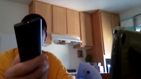 Snapshot of salis1981 chatting on 10/31/25, 07:48 salis1981 online show from 10/31/25, 07:48