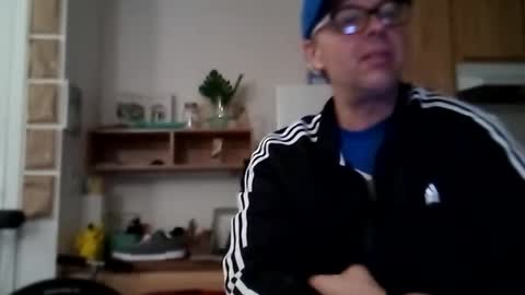 salis1981 online show from 02/11/26, 06:35