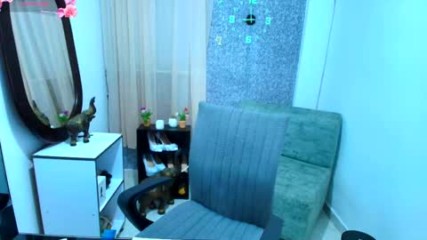 sally_ricci online show from 09/23/25, 01:58