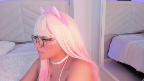 Snapshot of sally_white_ chatting on 02/04/25, 02:49 Sally White online show from 02/04/25, 02:49