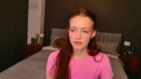 Snapshot of sallypinkman chatting on 04/20/26, 02:53 Sally Pinkman online show from 04/20/26, 02:53