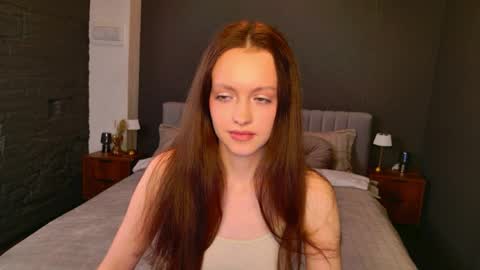 Snapshot of sallypinkman chatting on 04/22/26, 04:30 Sally Pinkman online show from 04/22/26, 04:30