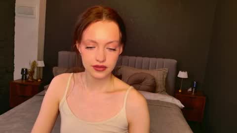 Snapshot of sallypinkman chatting on 04/23/26, 08:13 Sally Pinkman online show from 04/23/26, 08:13