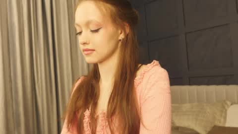 Sally Pinkman online show from 06/01/26, 04:20