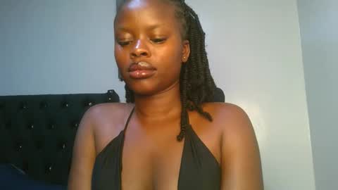 Snapshot of sallysasha254 chatting on 10/02/25, 09:33 sallysasha254 online show from 10/02/25, 09:33