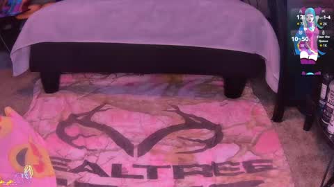 Snapshot of sallythesissyslut chatting on 05/02/26, 12:32 SissySally online show from 05/02/26, 12:32