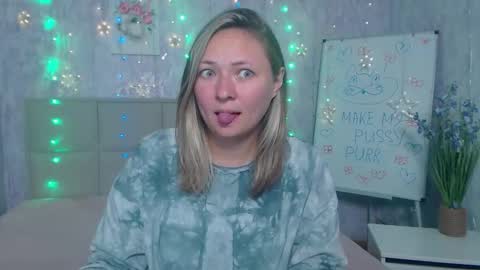 Sally online show from 10/06/25, 06:16