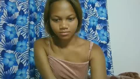 Snapshot of sallywett chatting on 02/27/25, 02:42 SallyWett online show from 02/27/25, 02:42