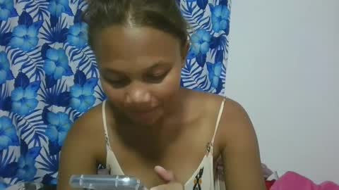 Snapshot of sallywett chatting on 03/03/25, 07:06 SallyWett online show from 03/03/25, 07:06