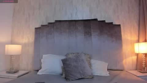 Snapshot of salma_lutz chatting on 04/24/26, 12:18 Marcela online show from 04/24/26, 12:18