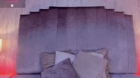 Snapshot of salma_lutz chatting on 07/14/26, 12:33 Marcela online show from 07/14/26, 12:33