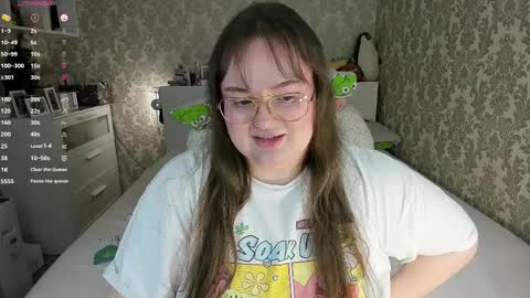 Snapshot of salma_queen chatting on 04/01/26, 07:44 SalmaRoth online show from 04/01/26, 07:44