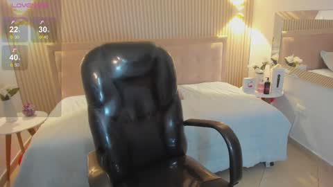 Salma online show from 02/19/25, 12:14