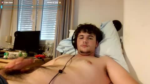 Snapshot of salokiin chatting on 10/10/25, 03:11 salokiin online show from 10/10/25, 03:11