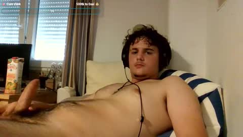 Snapshot of salokiin chatting on 10/13/25, 03:45 salokiin online show from 10/13/25, 03:45