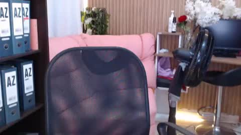 Snapshot of salome_010 chatting on 06/30/26, 11:44 Salome online show from 06/30/26, 11:44