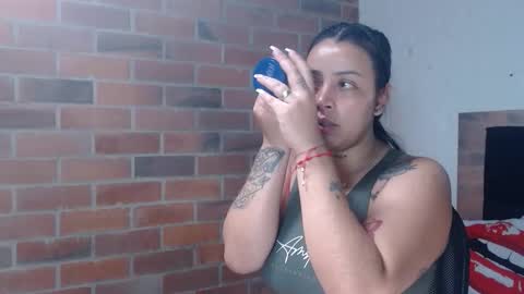 Snapshot of salome__hills chatting on 09/13/25, 06:51 online show from 09/13/25, 06:51