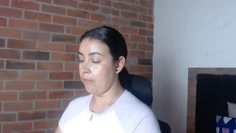 Snapshot of salome__hills chatting on 06/10/26, 10:08 online show from 06/10/26, 10:08