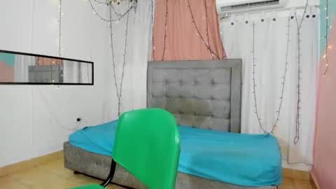 salome online show from 11/24/25, 08:30