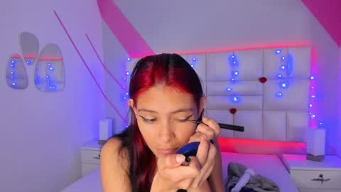 Snapshot of salome_rouse chatting on 01/26/25, 02:08 Salome Rose online show from 01/26/25, 02:08